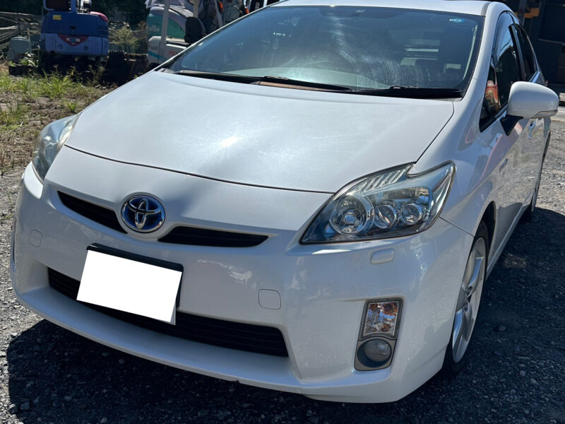 2011 Toyota Prius - Excellent Condition, Hybrid Efficiency