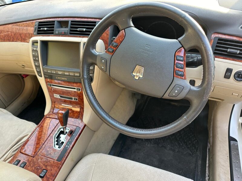 Toyota Crown Royal Saloon - Luxury Sedan