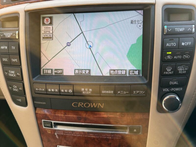 Toyota Crown Royal Saloon - Luxury Sedan