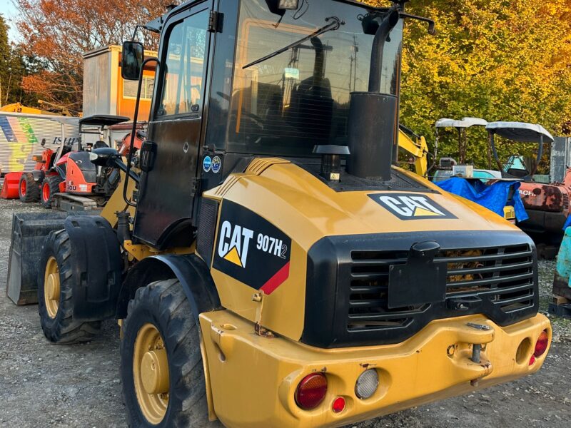 CAT 907H2 Compact Wheel Loader