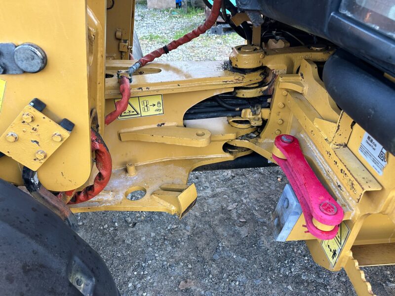 CAT 907H2 Compact Wheel Loader