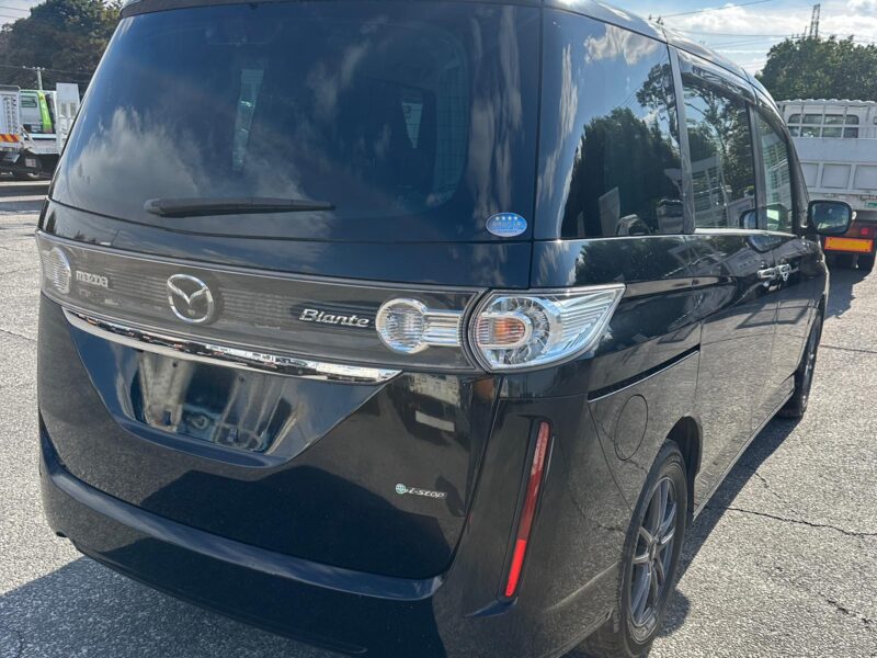 2003 Toyota Celsior (UCF30)