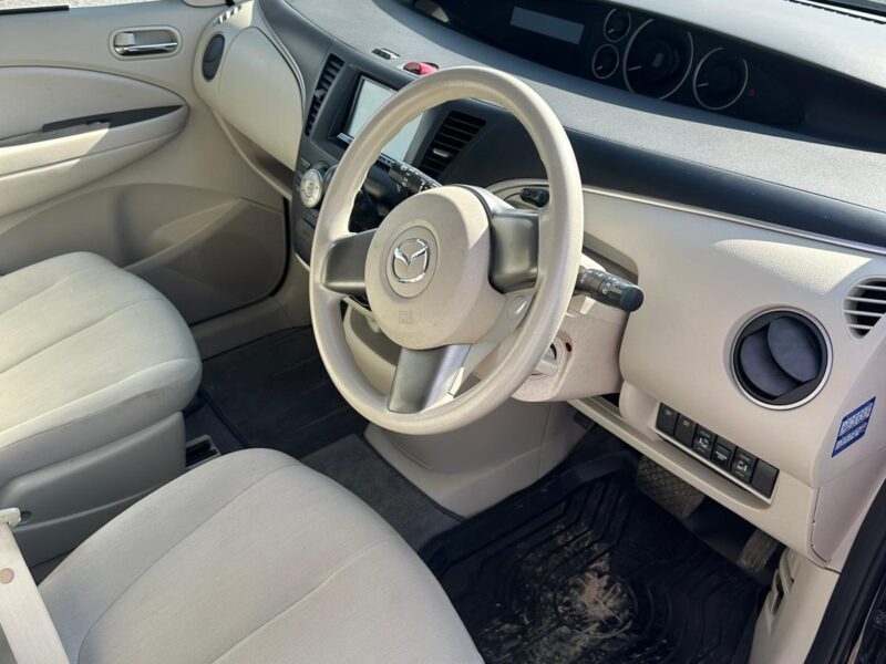 2003 Toyota Celsior (UCF30)