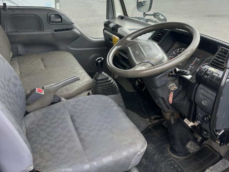 Used Isuzu Elf Dump Truck (PB-NKR81AD)