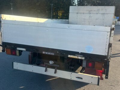 Isuzu Elf 2-Door Dump Truck