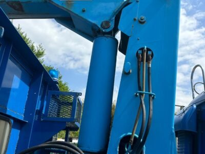 MITSUBISHI FUSO Heavy-Duty Self-Loader Truck | 8DC10 V8 Engine | TADANO 2.9T Crane - KTNjapan
