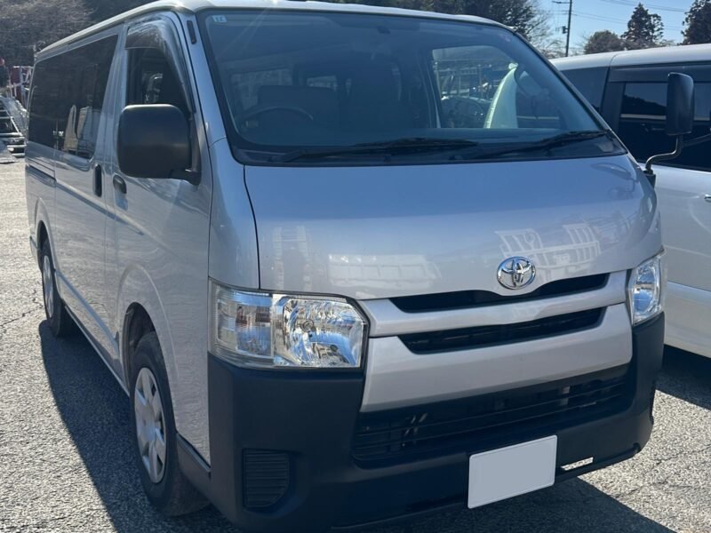 2014 TOYOTA HIACE VAN 2.0L Gasoline (AT) – CBF-TRH200V